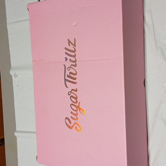 Dolls Kill Sugar Thrillz Purple Fur Plush Poodle Clear Acrylic Platform Heels 8 - Picture 14 of 16